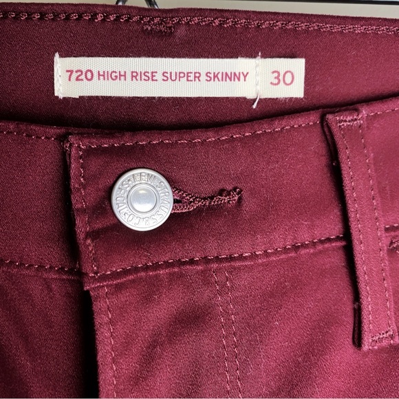 Levi’s 720 High Rise Super Skinny Burgundy Jeans - Picture 3 of 8